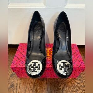 Excellent Condition Tory Burch Black Patent Leather “Betty” Pump, Size 7